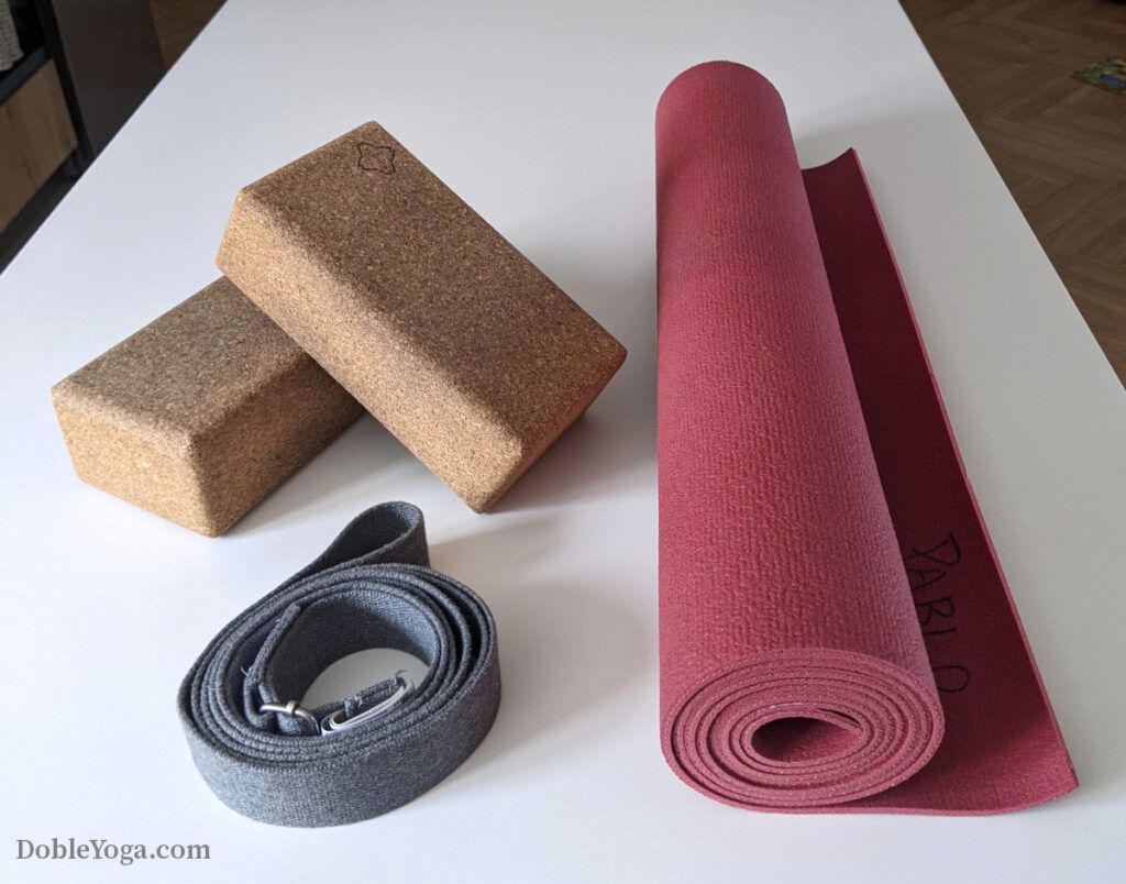 Qué se necesita para empezar a hacer yoga Qué se necesita para empezar a hacer yoga